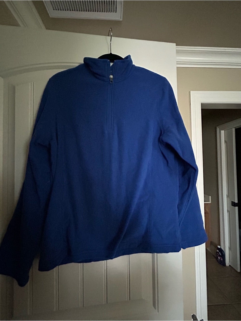 Lands' End Women's Blue Quarter-Zip Fleece Pullover.  Size large.